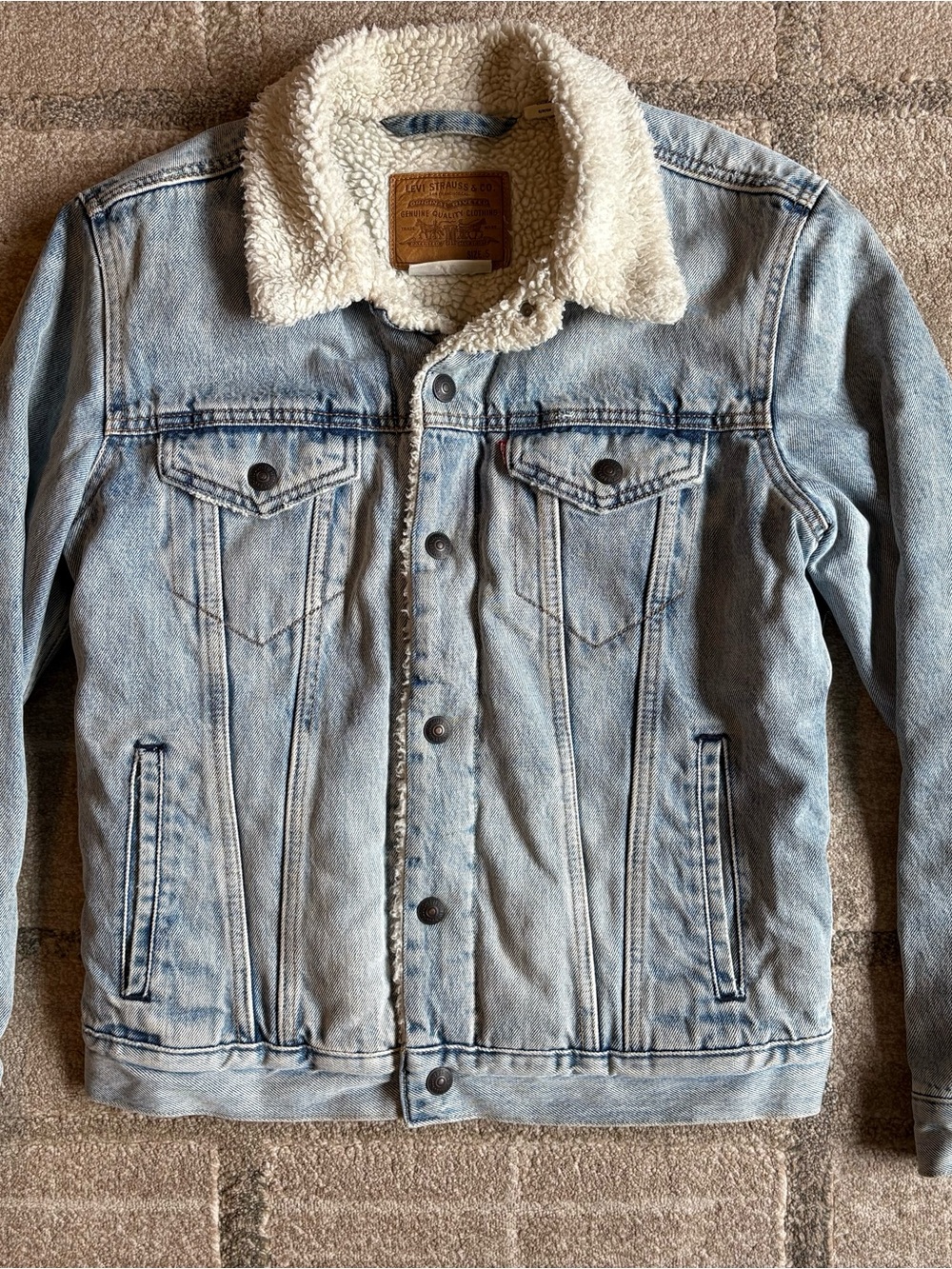Levi's Type III Sherpa Trucker Jacket Men’s Small May 2018 Light Wash